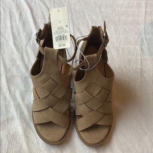 Womens Auburn Faux Leather Open Toe Stacked Heel